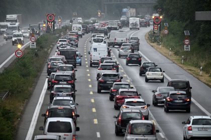 Einer Umfrage zufolge ist der Preis beim Autokauf für eine Mehrheit das wichtigste Kriterium.