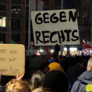 Demonstrationen gegen „Rechtsruck“: Zehntausende protestieren in deutschen Städten