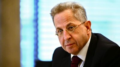 Verfassungsschutz beobachtet seinen Ex-Chef – die Geheimdienstakte von Hans-Georg Maaßen