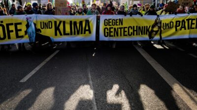 Tausende demonstrieren in Berlin für ökologische und faire Landwirtschaft