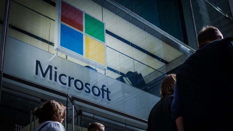 Microsoft legt die Geschäftszahlen vor. Die Börse blickt gespannt auf den KI-Effekt.