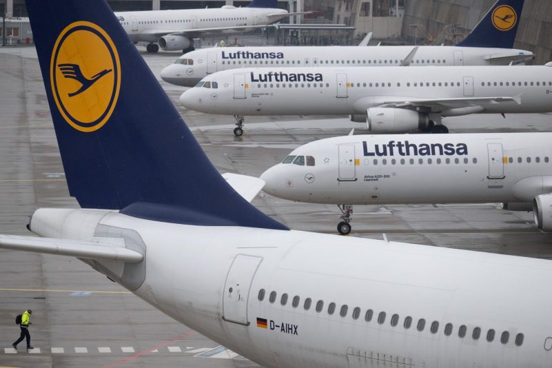 Flugzeuge der Lufthansa auf dem Airport in Frankfurt am Main.