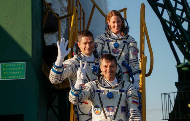 Weltrekord: Russischer Kosmonaut insgesamt 878 Tage auf ISS