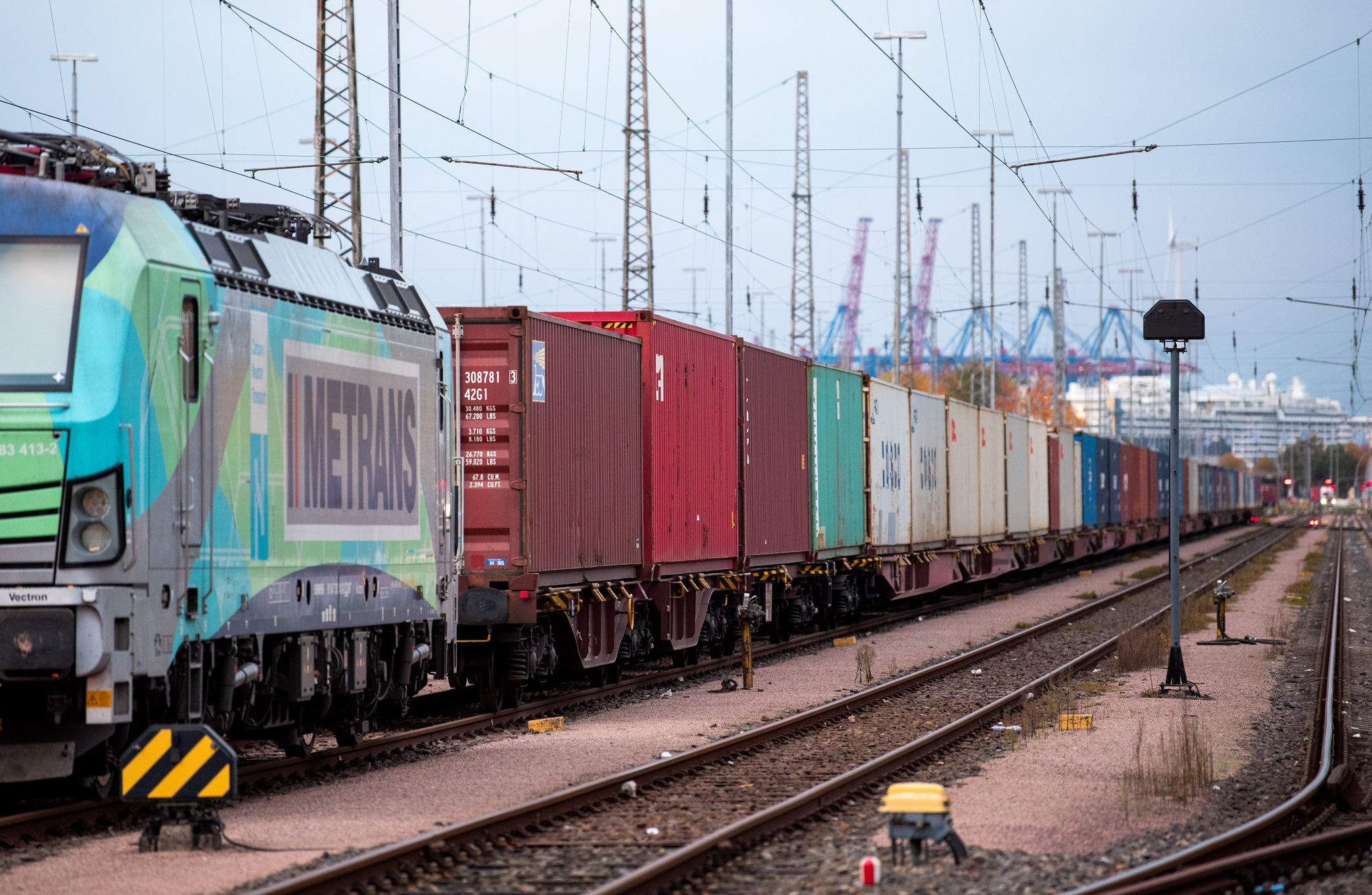 Verkehrsminister-setzt-auf-Rettung-von-DB-Cargo