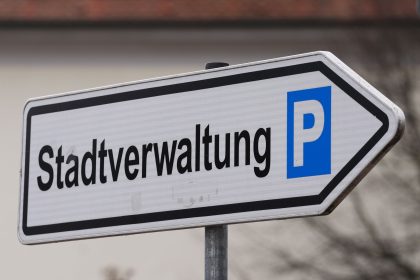 Studie in der Kritik: 60.000 Staatsdiener zu viel – stimmt das?