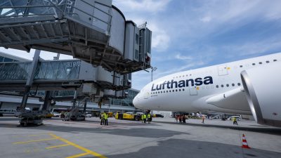 Lufthansa warnt: Am Mittwoch bloß nicht zum Flughafen kommen