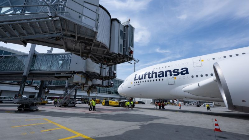 Die Gewerkschaft Verdi ruft das Lufthansa-Bodenpersonal zu einem Warnstreik auf.