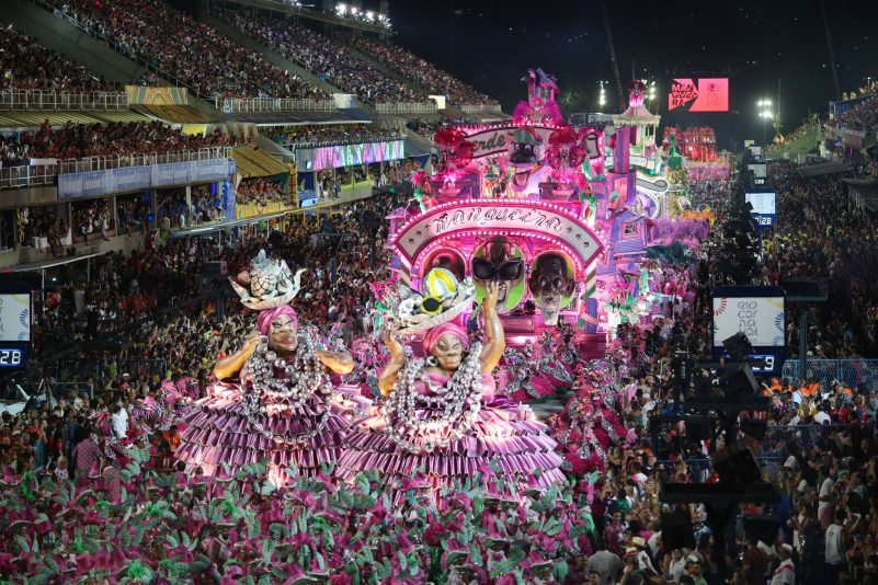 Hunderte «Blocos» - das sind Samba- und andere Musikgruppen - sollen in den kommenden Tagen durch die Straßen Rios ziehen (Archivbild).