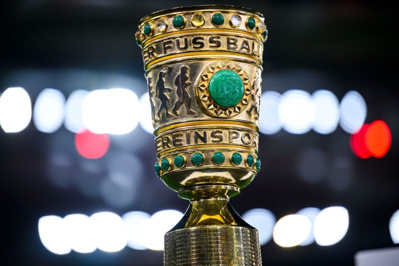 Im DFB-Pokal wurde das Halbfinale ausgelost - auch wenn eine Paarung noch nicht genau feststeht.