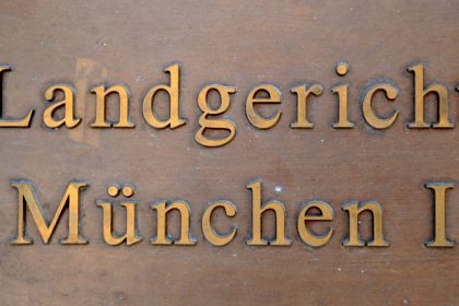 45 Jahre nach Mord: 70-jähriger Angeklagter schweigt