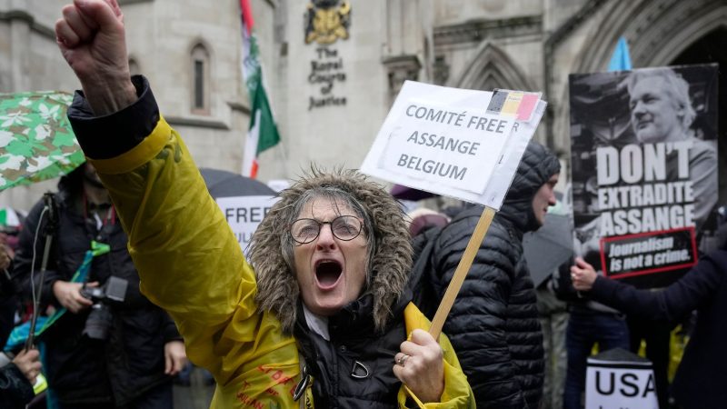 London: Anhörung um Auslieferung von Assange ohne Entscheidung zu Ende gegangen