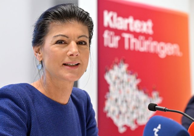 Sahra Wagenknecht (BSW) stellt eine Kampagne ihrer neuen Partei «Bündnis Sahra Wagenknecht» für die Landtagswahl am 1. September in Thüringen vor.