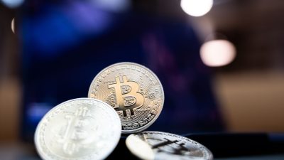 Bitcoin-Kurs auf höchstem Stand seit Ende 2021