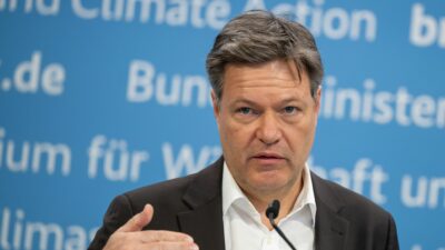 Bundesrechnungshof zieht vernichtendes Zwischenfazit zur Energiepolitik – Habeck trotzt Kritik