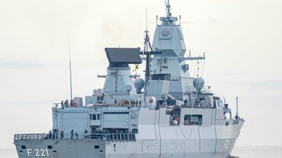 Fregatte „Hessen“ schießt erstmals Huthi-Drohnen im Roten Meer ab