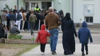 Söder: „In manchen Klassenzimmern wird kaum noch Deutsch gesprochen“