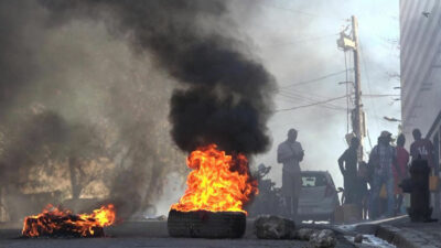 Banden befreien Tausende Häftlinge: Haitis Regierung verhängt Ausnahmezustand