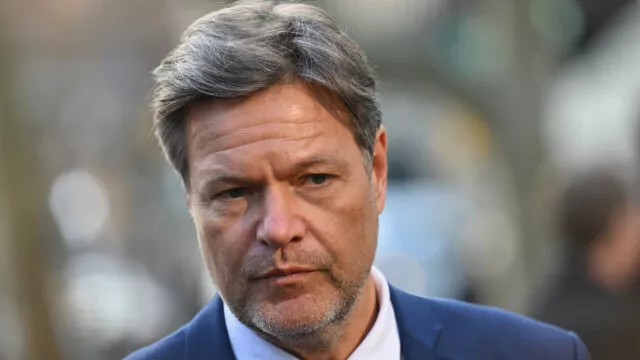 Habeck: Deutschland bei Klimaziel 2030 auf Kurs – Fachmann: Die Deindustrialisierung ebenfalls