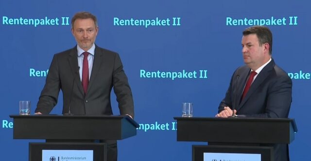 Bundesfinanzminister Lindner (FDP, l.) und Arbeitsminister Hubertus Heil bei der Präsentation des „Rentenpaket II“.