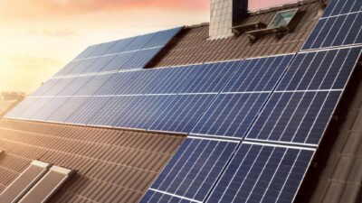 Solarpflicht vielerorts schon bei Dachsanierung: Wo eine Anlage aufs Haus muss und wo nicht