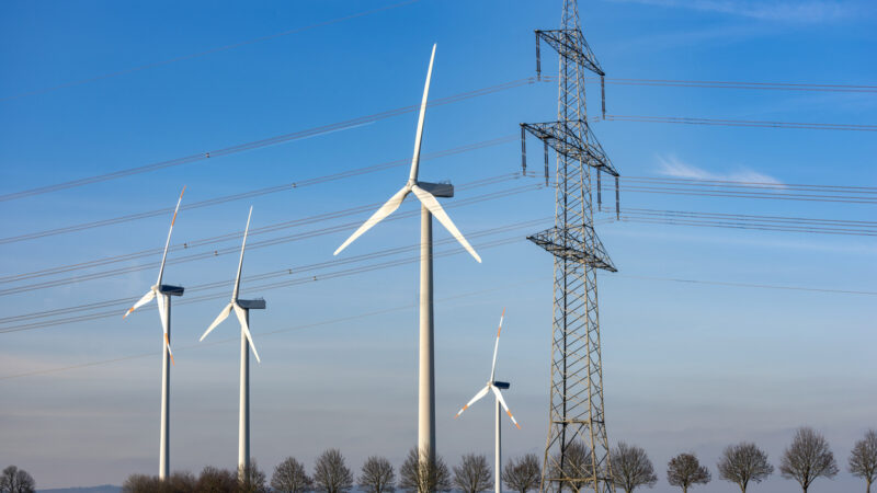 Energiewende und Stromnetz: „Eine zentrale Steuerung ist ein absolutes No-Go“ – Sicherheitsexperte