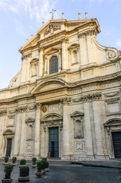 Außenansicht der Kirche Sant’Ignazio