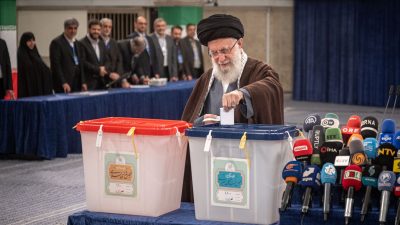 Machtkampf der Konservativen: Wahlen im Iran
