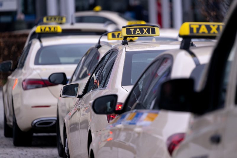 In München wird das Taxifahren demnächst teurer.