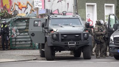Großeinsatz in Berlin: Zwei Festnahmen, doch es waren nicht die gesuchten RAF-Mitglieder