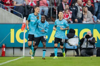 Zehn Punkte voraus: Leverkusen nutzt Bayerns Steilvorlage