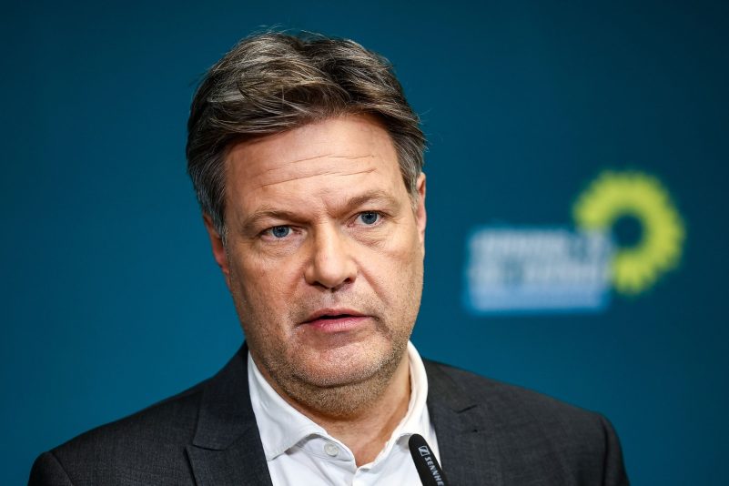Fordert Fortschritte bei der Wehrfähigkeit: Wirtschaftsminister Robert Habeck.