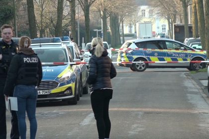 Explosion auf Gehweg: 58-Jähriger schwer verletzt