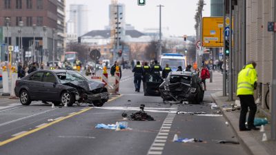 Schwerer Unfall in Berlin: 41-jährige Mutter gestorben