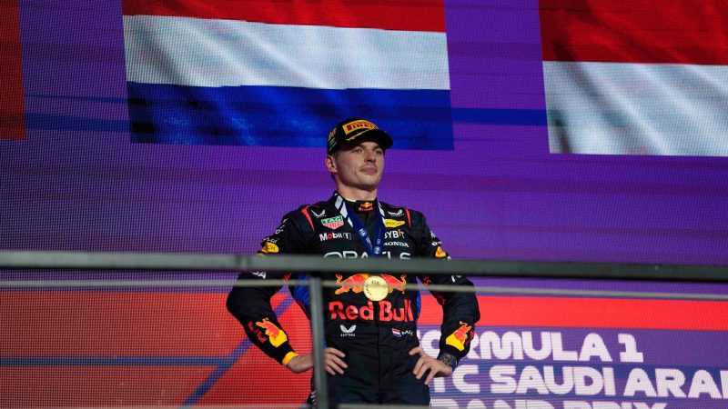 Der Krach im Formel-1-Weltmeisterteam Red Bull ist in Saudi-Arabien eskaliert. Trotzdem gewinnt Max Verstappen einfach weiter.