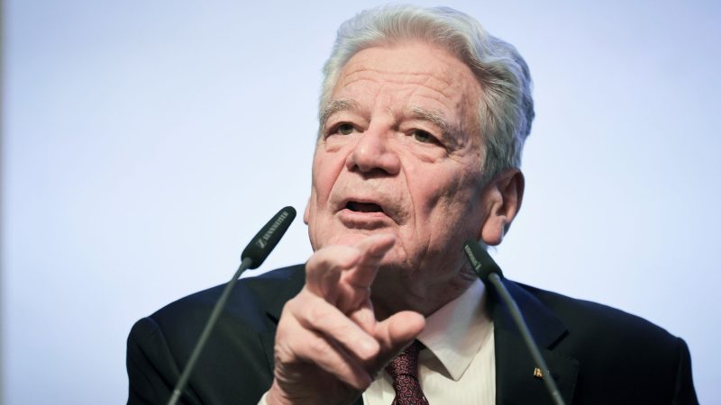 Gauck hofft auf Einlenken von Scholz bei Taurus-Frage