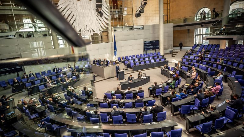 Im Bundestag wird heute erneut über eine Taurus-Lieferung abgestimmt. Scholz hatte der Lieferung erneut eine klare Absage erteilt.