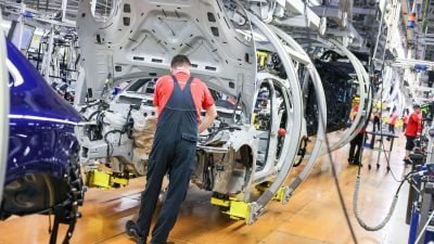Automobilzulieferer ZF will bis zu 14.000 Stellen in Deutschland abbauen