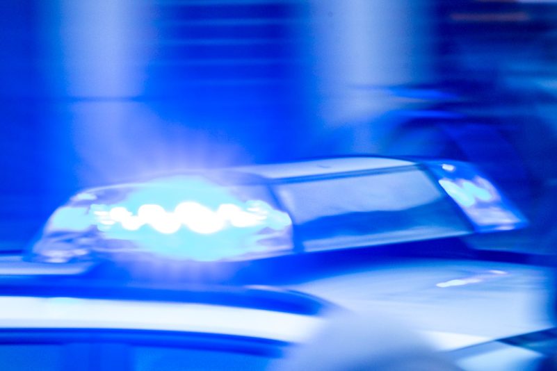 Wegen Hagelschauer und Starkregen kommt es in Niedersachsen zu mehreren Unfällen.