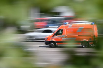 Kind wird von 150 Kilo schwerem Stein getroffen und stirbt