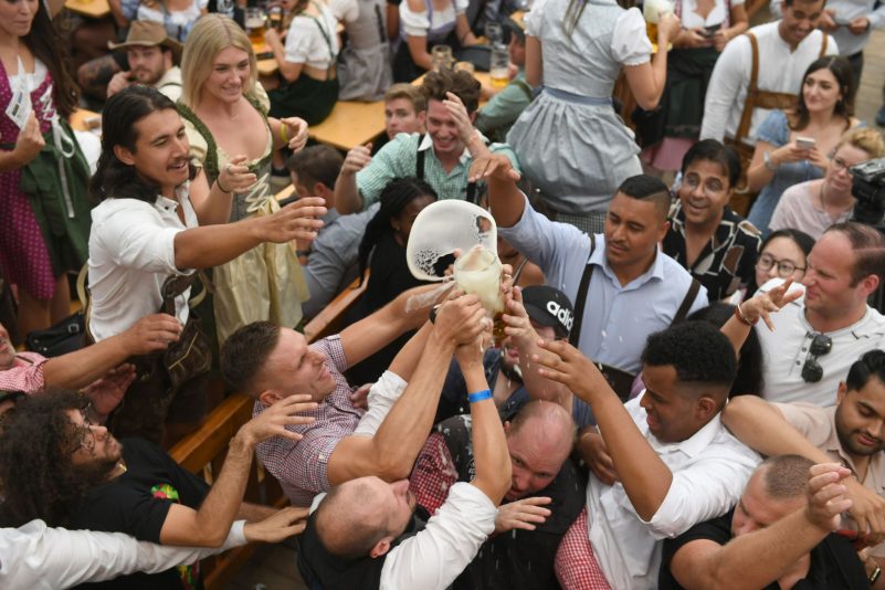 Im vergangenen Jahr zählte die Polizei mehr als 350 Verstöße gegen das Betäubungsmittelgesetz auf dem Oktoberfest.