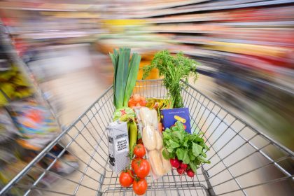 Deutsche Umwelthilfe kritisiert Menge an Verpackungen in deutschen Supermärkten