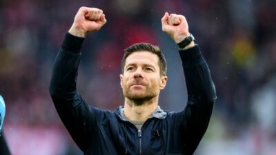 Bericht: Fußballtrainer Alonso bleibt wohl in Leverkusen