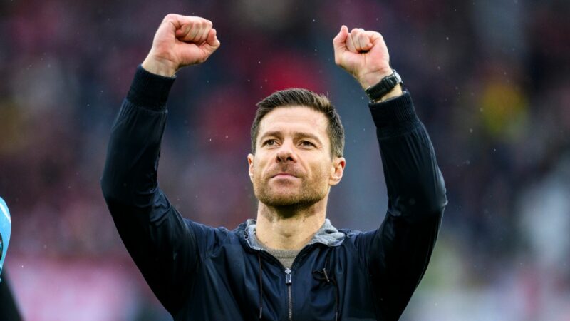 Bericht: Fußball-Trainer Alonso bleibt wohl in Leverkusen