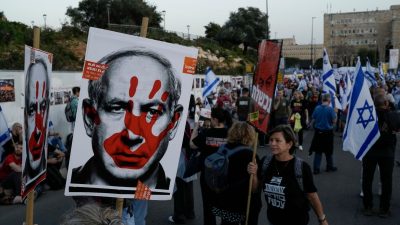 Erneut demonstrieren Israelis gegen Netanjahu-Regierung