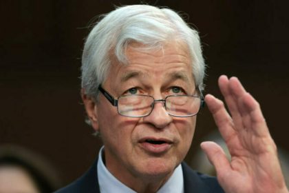 CEO von JPMorgan warnt vor „höchst tückischen“ Zeiten
