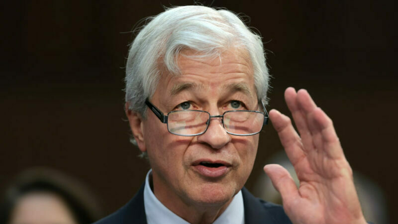 CEO von JPMorgan warnt vor „höchst tückischen“ Zeiten