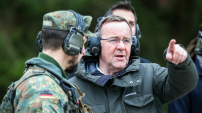 Pistorius stellt neue Kommandostruktur für „kriegstüchtige Bundeswehr“ vor