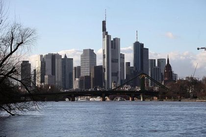 Linke will neue Finanzpolizei für Europa