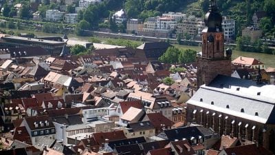 Lastwagen überrollt in Heidelberg zwei Fußgängerinnen – beide tot