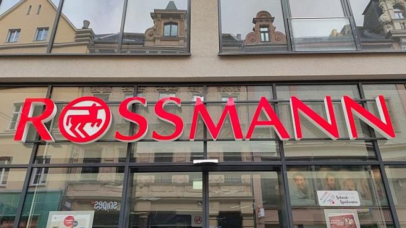Rossmann startet Mitarbeiter-Schulungen wegen aggressiven Kunden